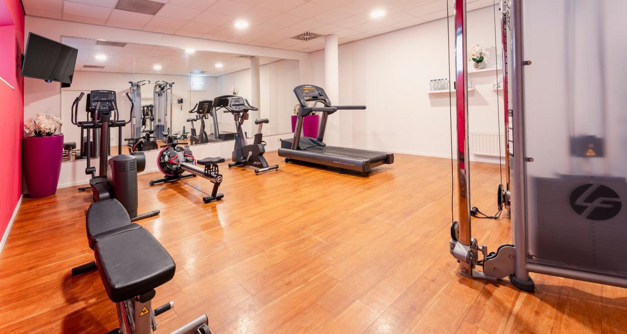 Отель Plaza Premium Grand Winston Рейсвейк Экстерьер фото