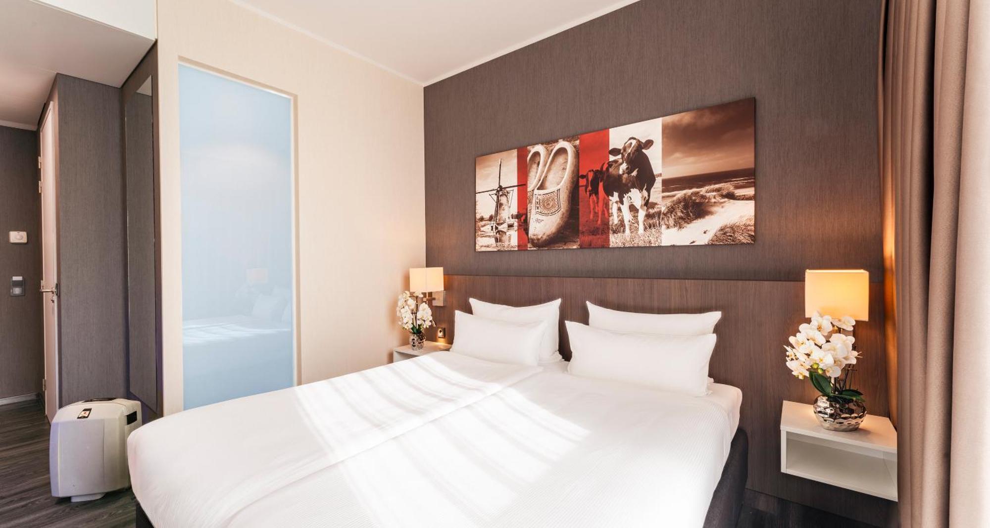 Отель Plaza Premium Grand Winston Рейсвейк Экстерьер фото